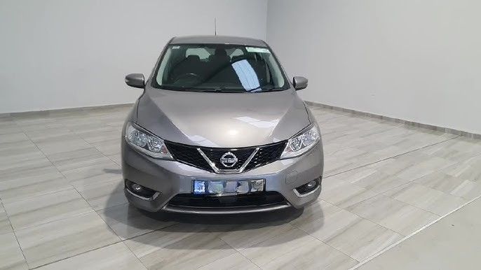 Nissan Pulsar Gray